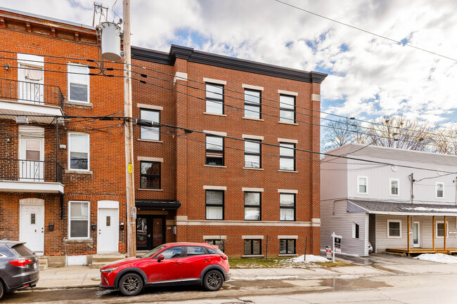 32 7e Av in Montréal, QC - Building Photo - Building Photo