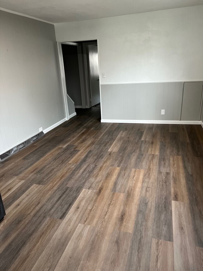 23037 Euclid St in St. Clair Shores, MI - Building Photo - Building Photo