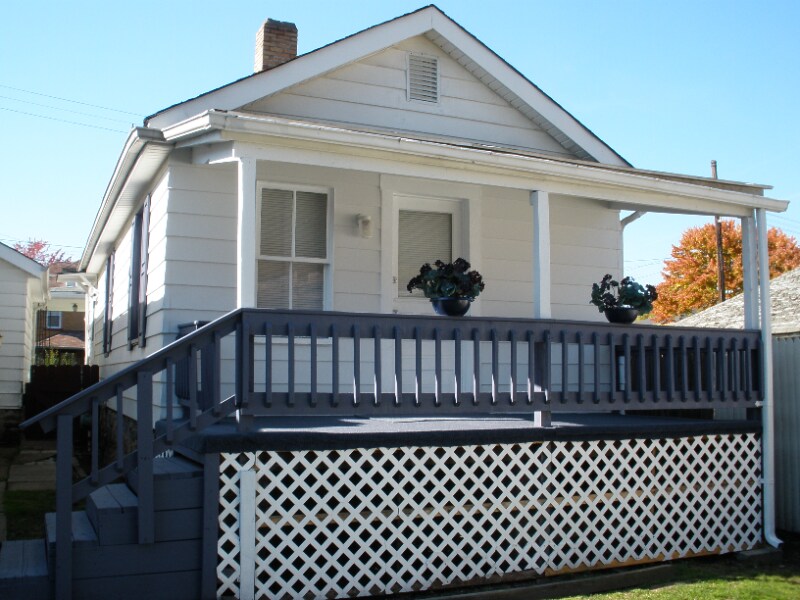 1611 3rd Ave in Beaver Falls, PA - Foto de edificio