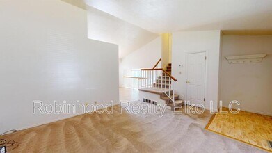 2316 Sierra Dr in Elko, NV - Building Photo - Building Photo