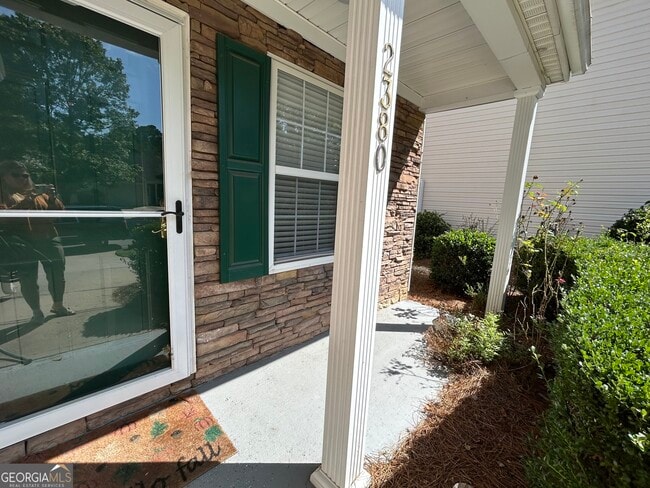 2380 Lexington Ln in Cumming, GA - Foto de edificio - Building Photo