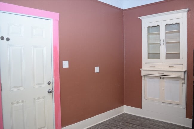 property at 815 6th Ave N