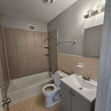 3489 Overton Crossing St in Memphis, TN - Building Photo - Building Photo
