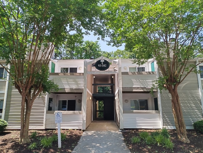 property at 600 Reusens Rd