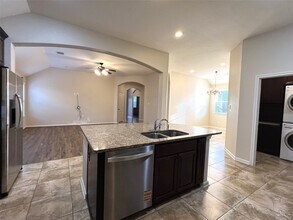 28707 Mayes Bluff Dr in Katy, TX - Foto de edificio - Building Photo