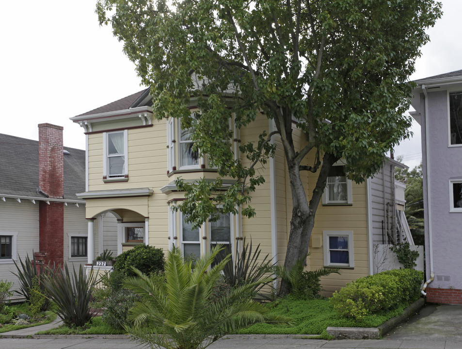 227 Kentucky St in Petaluma, CA - Building Photo