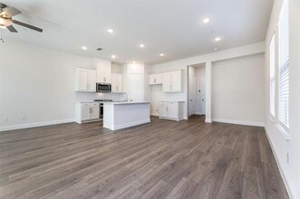 4704 Corriente Vista Ln in McKinney, TX - Building Photo - Building Photo