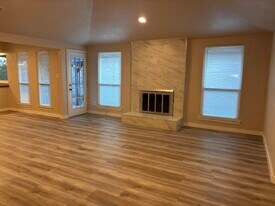 2208 Placid Dr in Carrollton, TX - Building Photo