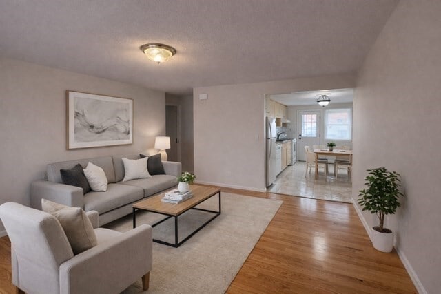 12 Cutter St in Waltham, MA - Building Photo - Building Photo