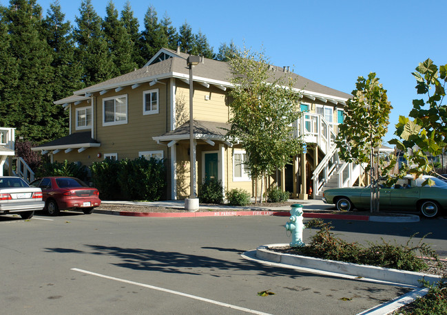 7588 Commerce Blvd in Cotati, CA - Building Photo - Building Photo