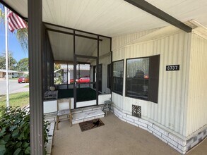 6737 Elderberry Dr in New Port Richey, FL - Building Photo - Building Photo
