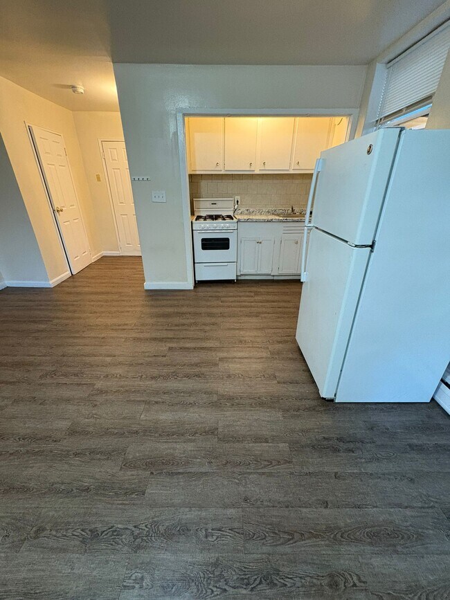 91 Hopkins Pl, Unit 2A in Irvington, NJ - Building Photo - Building Photo