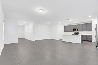 26159 Feathergrass Cir in Leesburg, FL - Building Photo - Building Photo