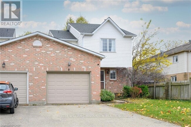 property at 8 Buss Ct