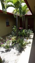 4031 NW 30th Ter in Fort Lauderdale, FL - Building Photo - Building Photo