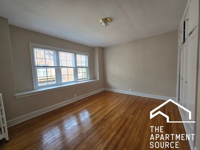 1107 Lake St in Evanston, IL - Building Photo - Building Photo