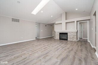 7424 Lincoln Ave in Skokie, IL - Building Photo - Building Photo