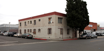 750 Crocker St Apartments