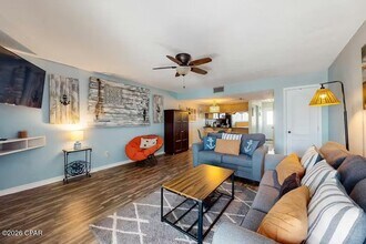 8013 Beach Dr in Panama City Beach, FL - Building Photo - Building Photo