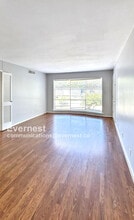 5025 Cedar Springs Rd in Dallas, TX - Building Photo - Building Photo