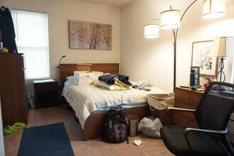 58 Mansfield St, Unit 3 in Boston, MA - Foto de edificio - Building Photo