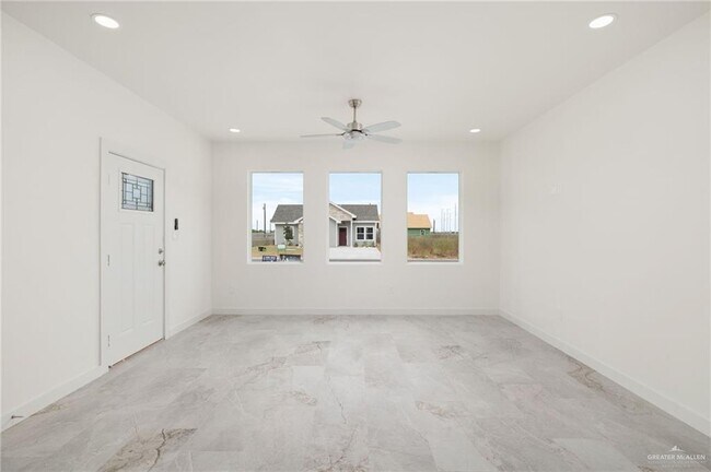 11 11th St in Donna, TX - Building Photo - Building Photo