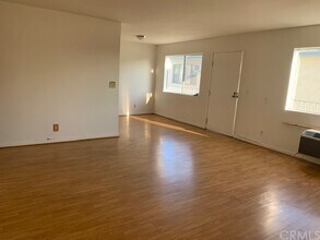 1143 Wilcox Pl-Unit -Owner in Los Angeles, CA - Foto de edificio - Building Photo