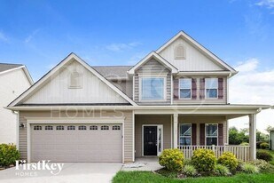 189 Kilbourne Dr in Bermuda Run, NC - Building Photo