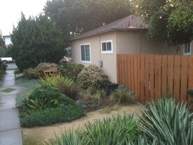 4813 Orchard Ave in San Diego, CA - Building Photo