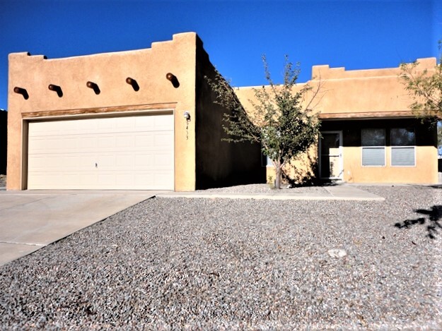 6433 Coventry Hills Dr NE in Rio Rancho, NM - Building Photo