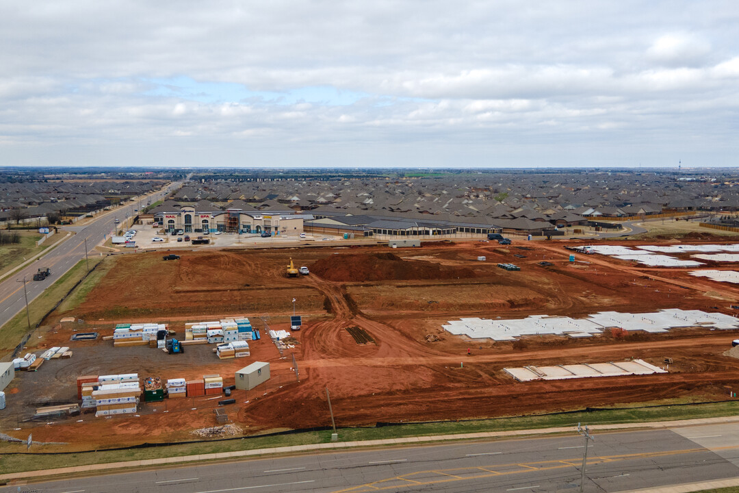 The Lofts at Valencia in Edmond, OK - Building Photo