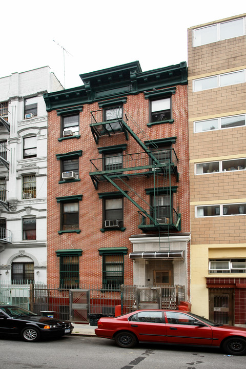 201 Henry St in New York, NY - Foto de edificio