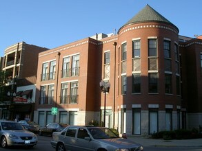 4141 N Lincoln Ave in Chicago, IL - Foto de edificio - Building Photo