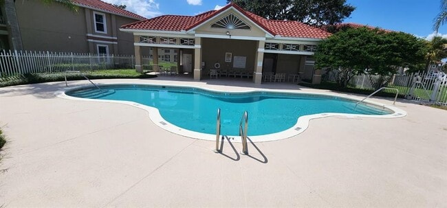 2816 Osprey Cove Pl in Kissimmee, FL - Building Photo - Building Photo