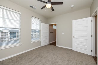 Bonavia at Withers Farm in Liberty, MO - Foto de edificio - Interior Photo