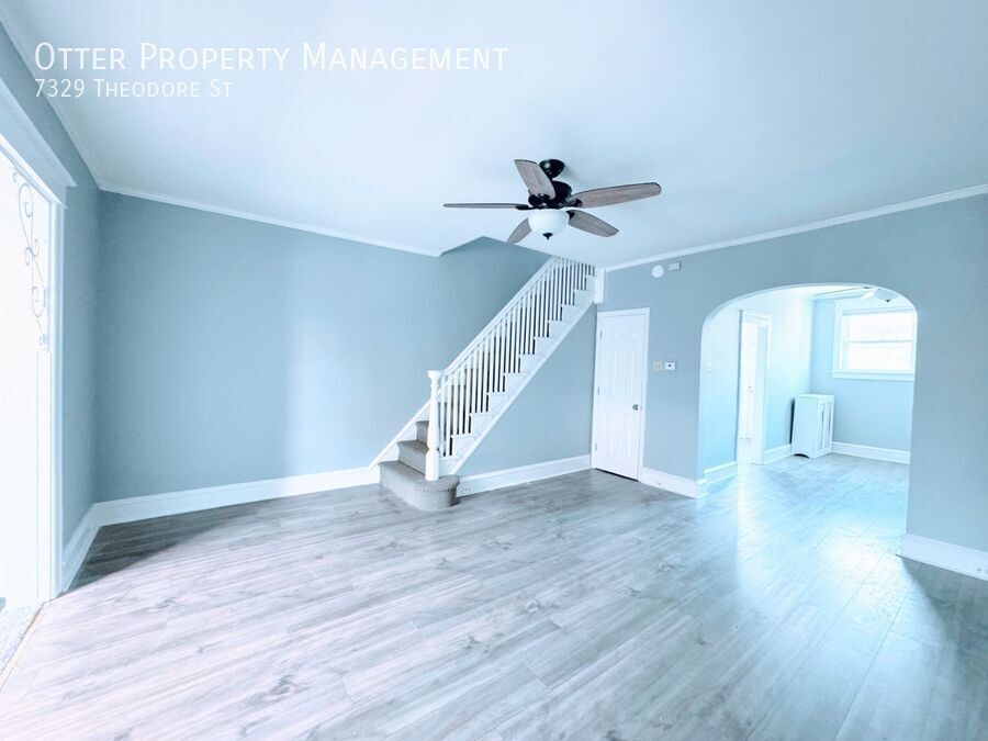 7329 Theodore St in Philadelphia, PA - Building Photo
