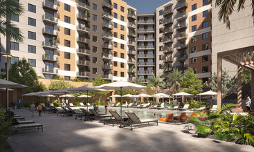 Metro Parc in Hialeah, FL - Building Photo - Building Photo