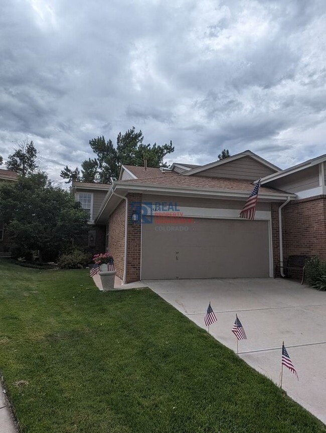 1587 S Spruce St in Denver, CO - Foto de edificio - Building Photo