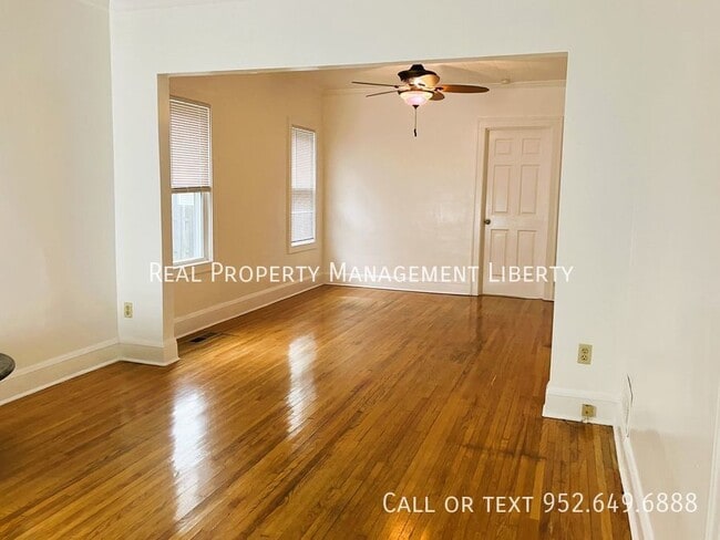 4110 3rd Ave S in Minneapolis, MN - Building Photo - Building Photo