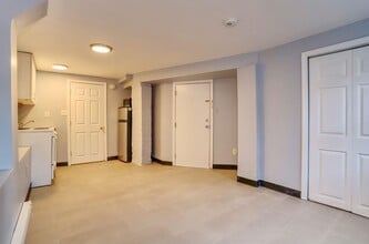 320 Jefferson St in Hoboken, NJ - Foto de edificio - Building Photo