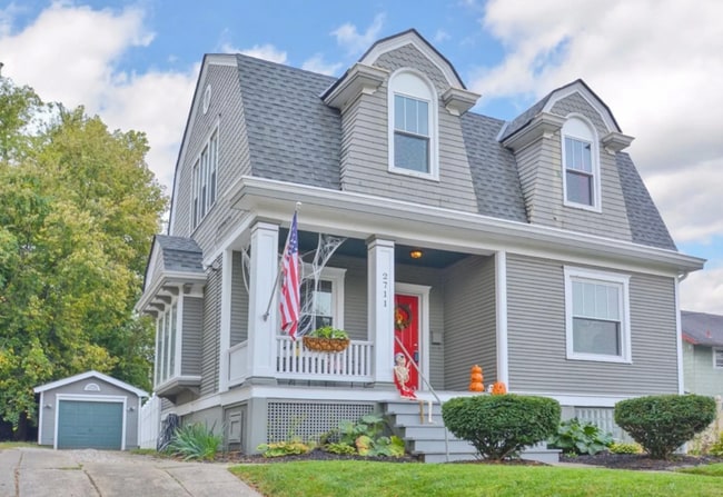 property at 2711 Arbor Ave