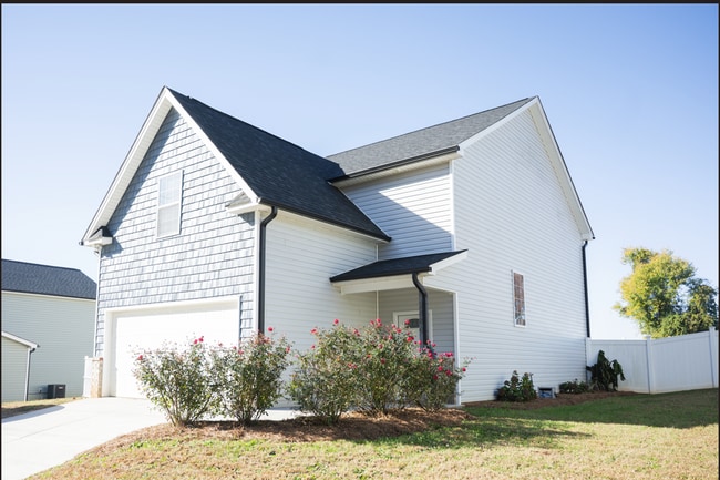 property at 2486 Griffith Rd