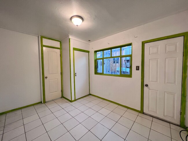 3117 Cypress Ave in El Paso, TX - Building Photo - Building Photo