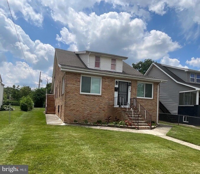 4009 Elderon Ave in Baltimore, MD - Building Photo
