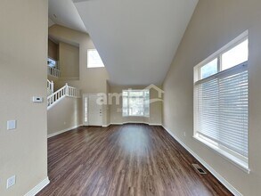 4244 Lark Sparrow St in Highlands Ranch, CO - Building Photo - Building Photo
