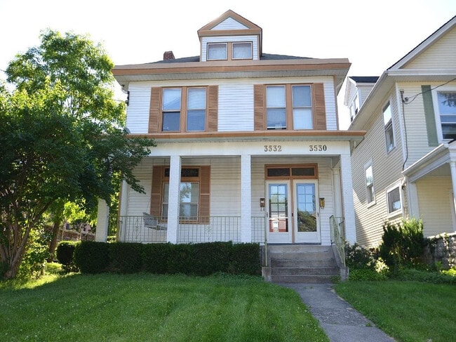3530 Shaw Ave, Unit Shaw floors 2 and 3