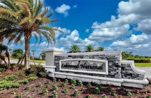 17704 Gawthrop Dr in Bradenton, FL - Foto de edificio - Building Photo