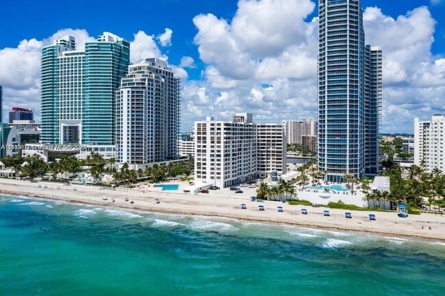 property at 3505 S Ocean Dr