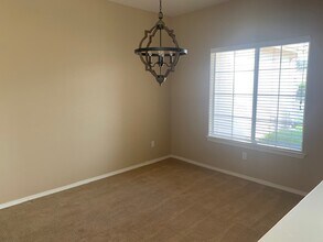 1013 Running Stag Way in Paso Robles, CA - Building Photo - Building Photo