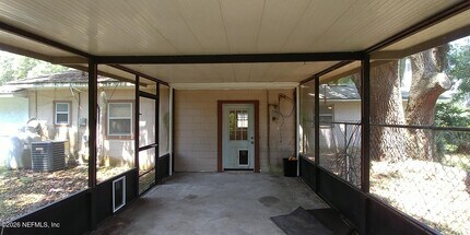 5420 Trout River Blvd in Jacksonville, FL - Building Photo - Building Photo